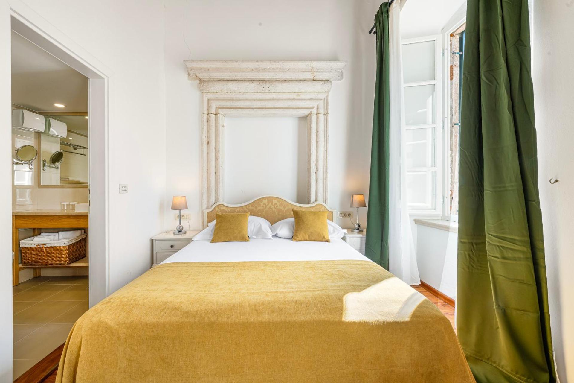 Apartment Palmotta Palace