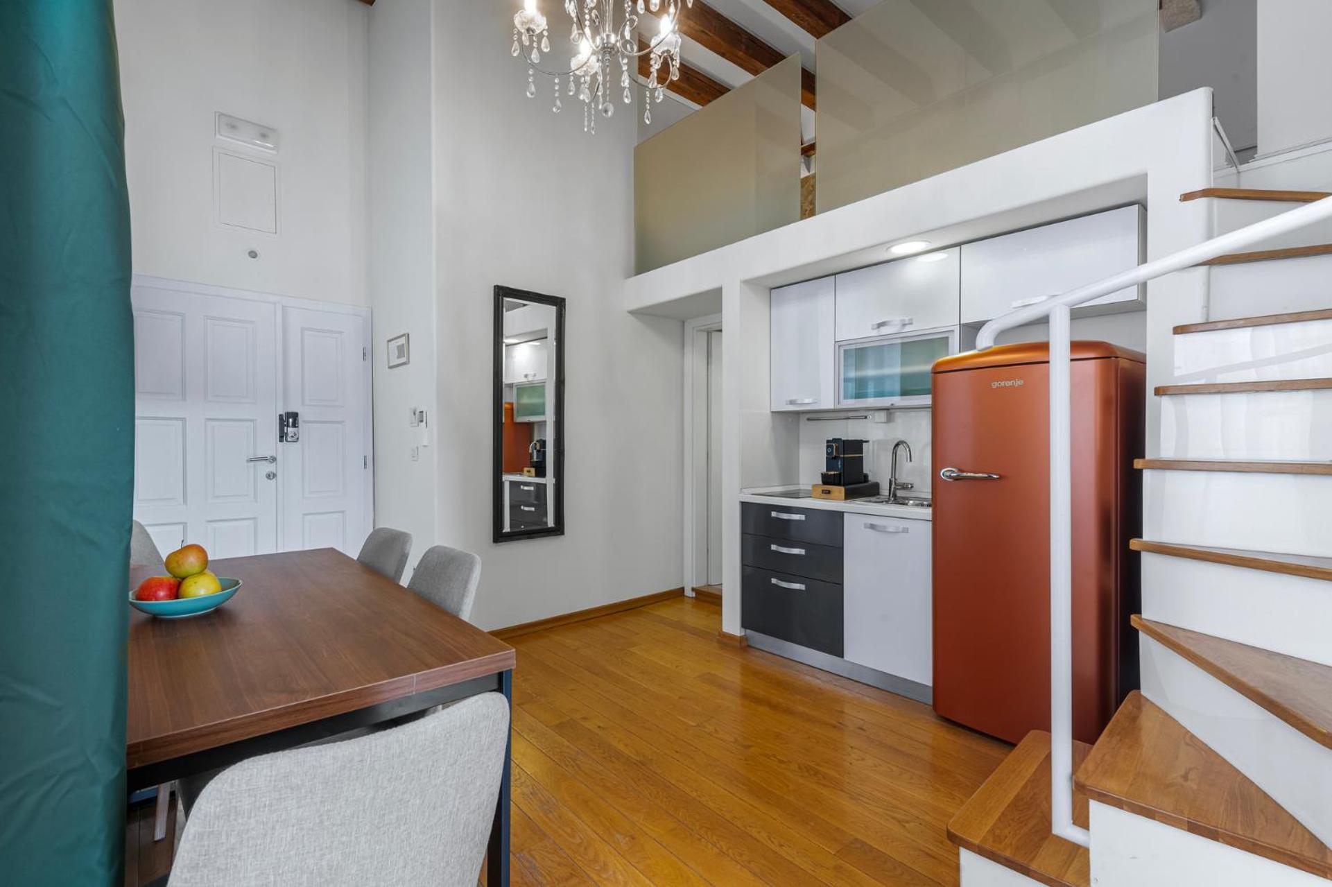 Apartment Palmotta Palace *