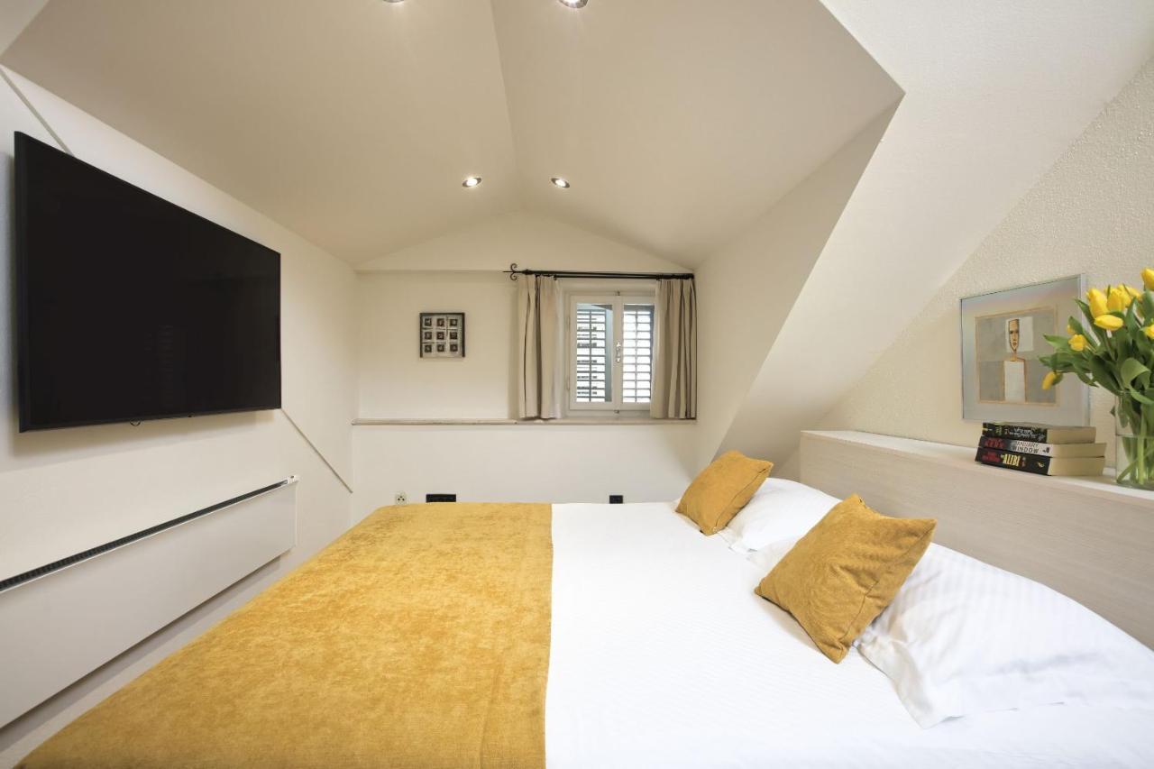Palmotta Palace Apartment *