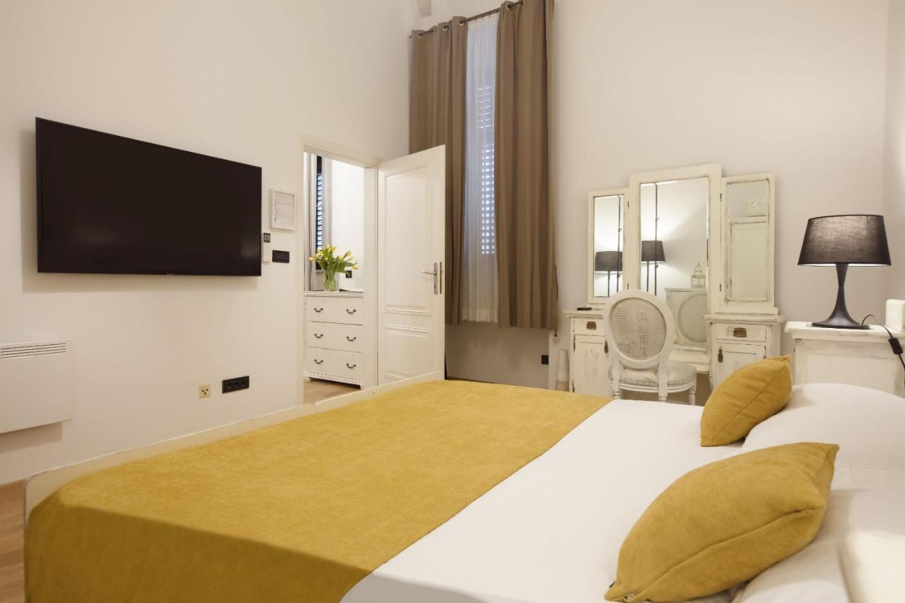 Palmotta Palace Apartament